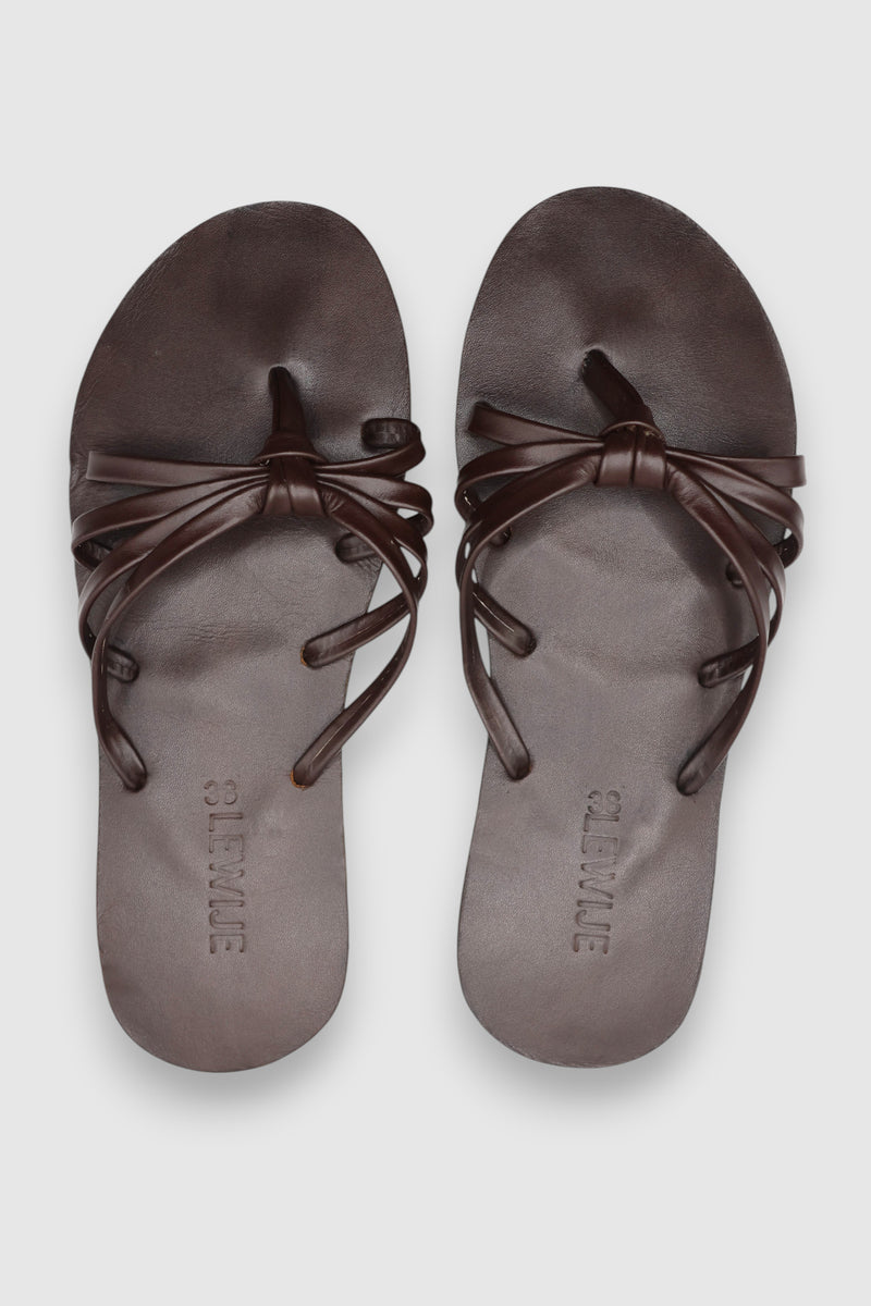 LEWIJE Coogee leather sandal in espresso brown, pair from above showing the debossed LEWIJE footbeds